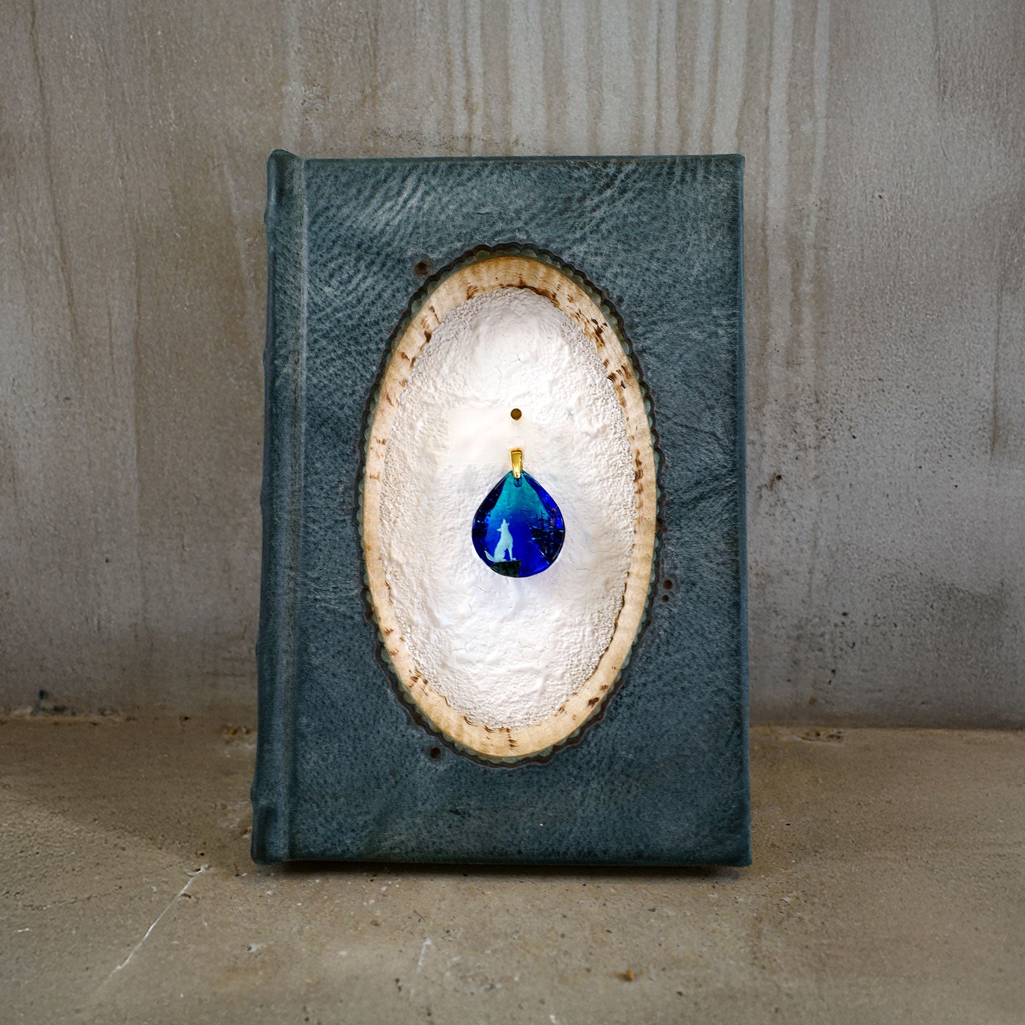 BORDER 02（狼/船）