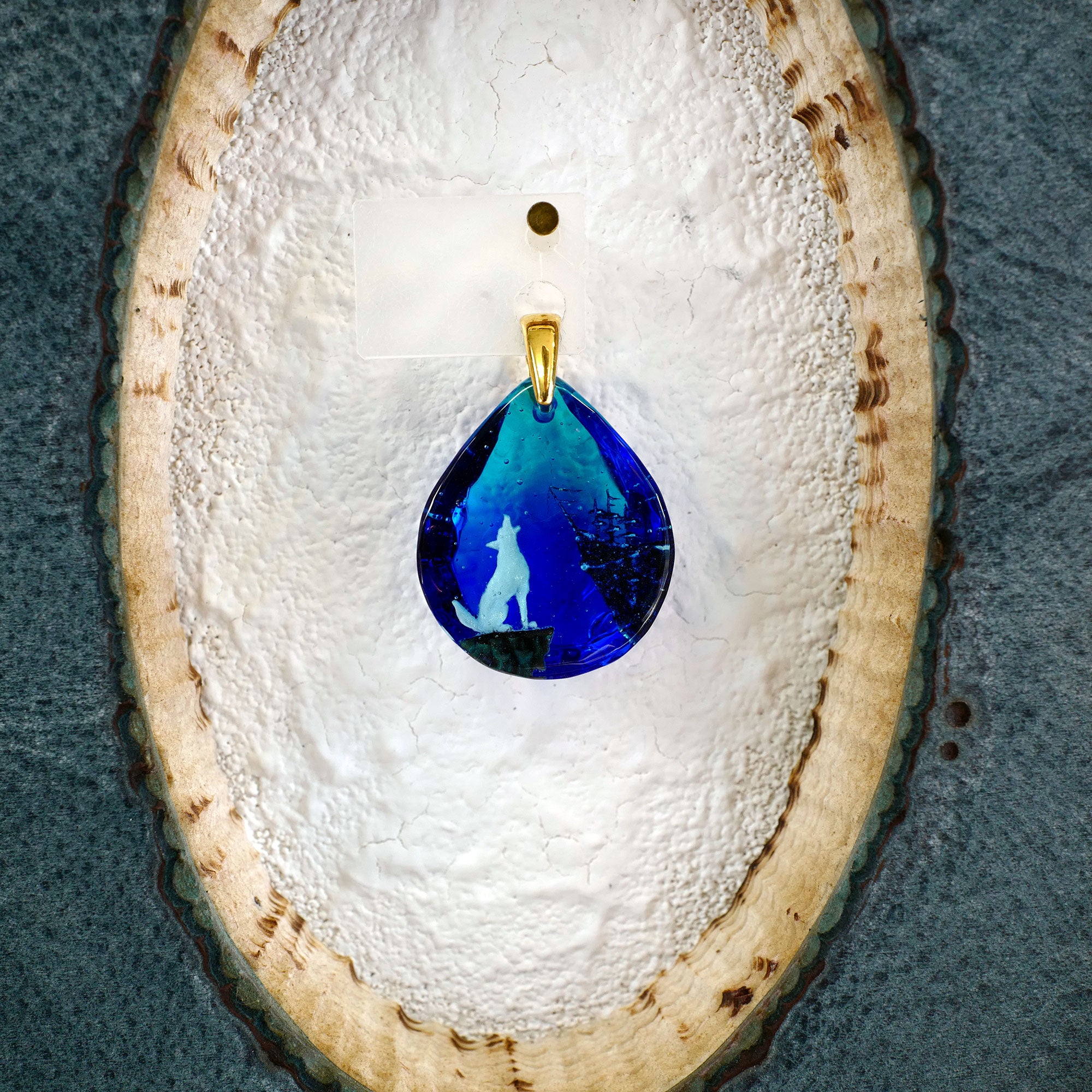 BORDER 02（狼/船）