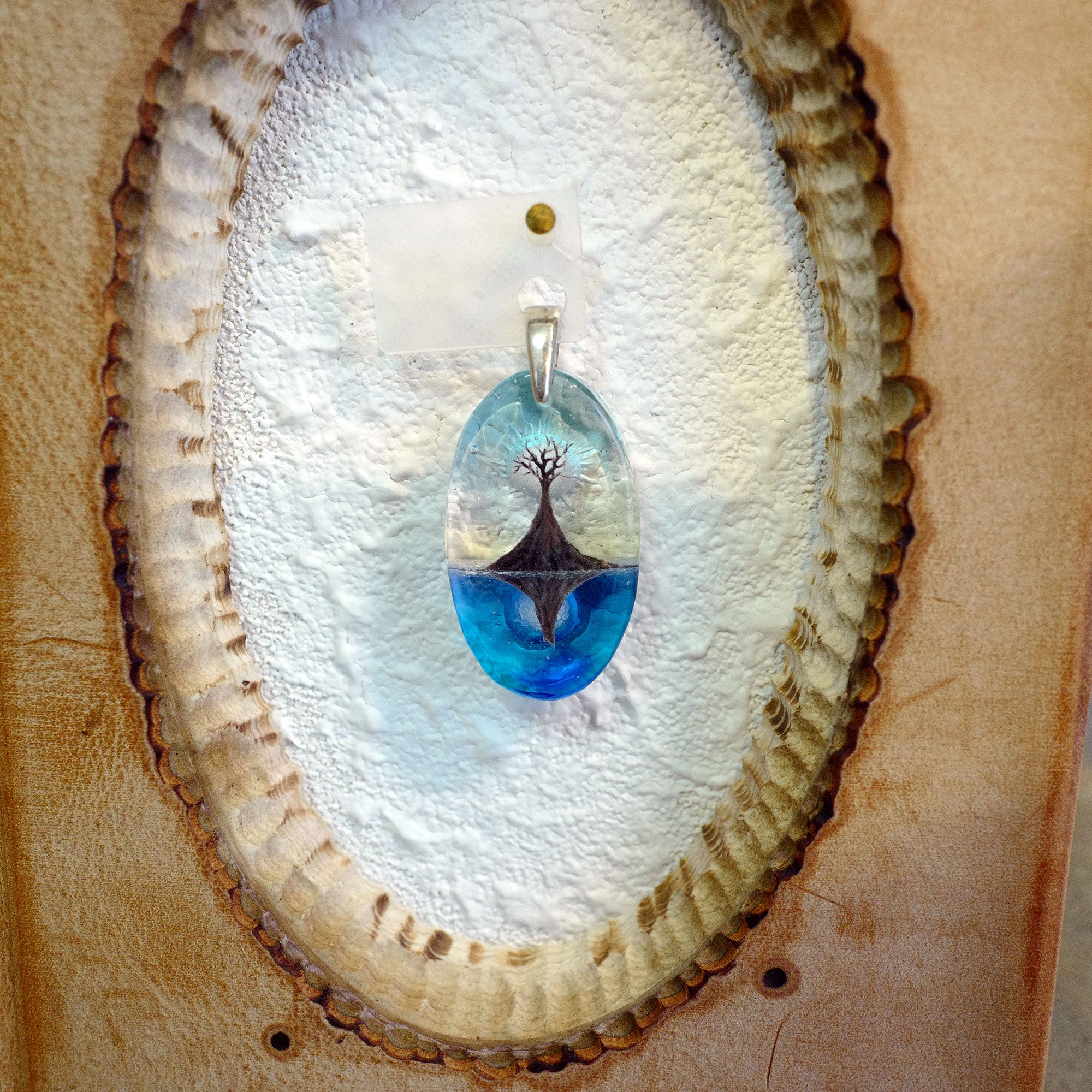 BORDER 04（聖樹）