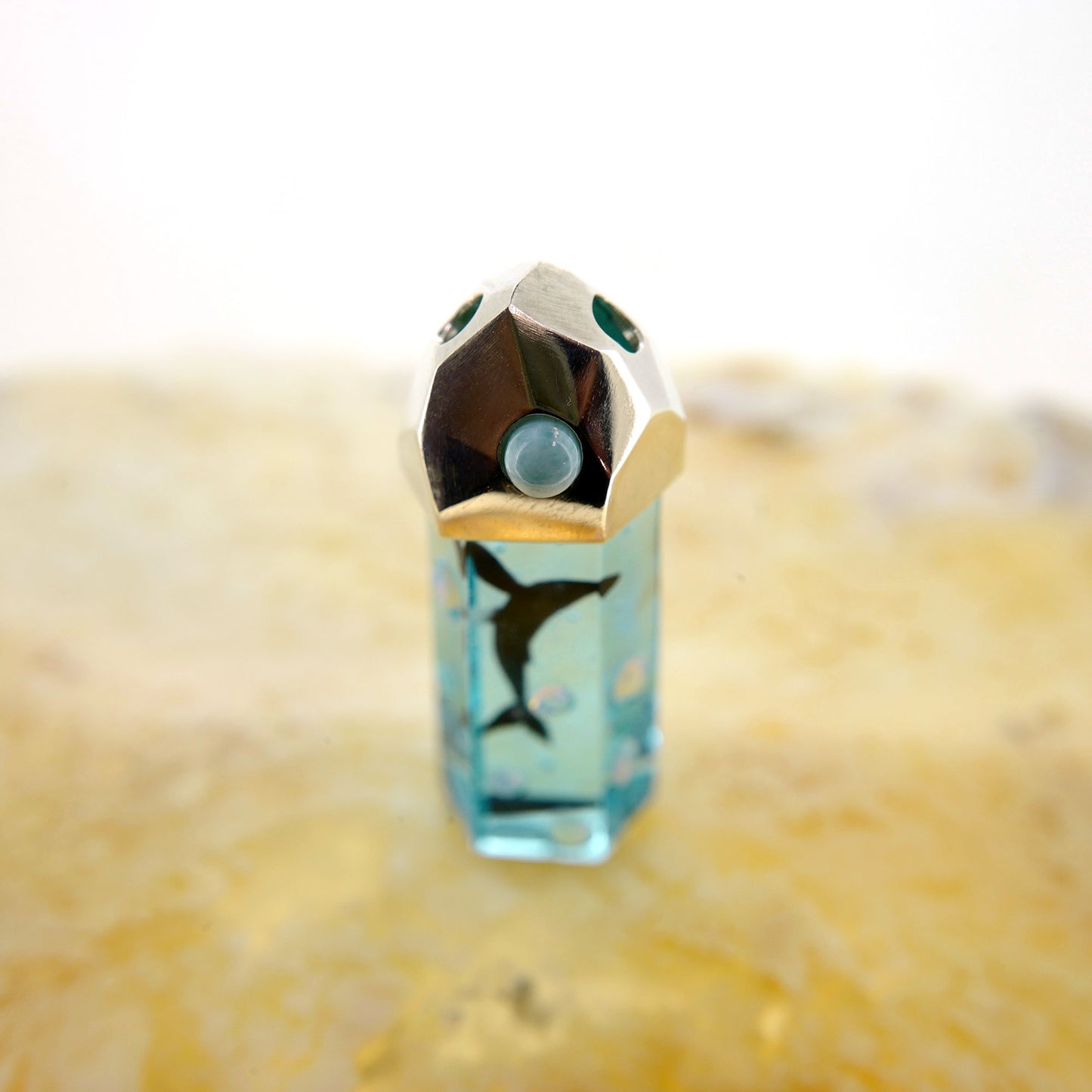 CRYSTAL 03