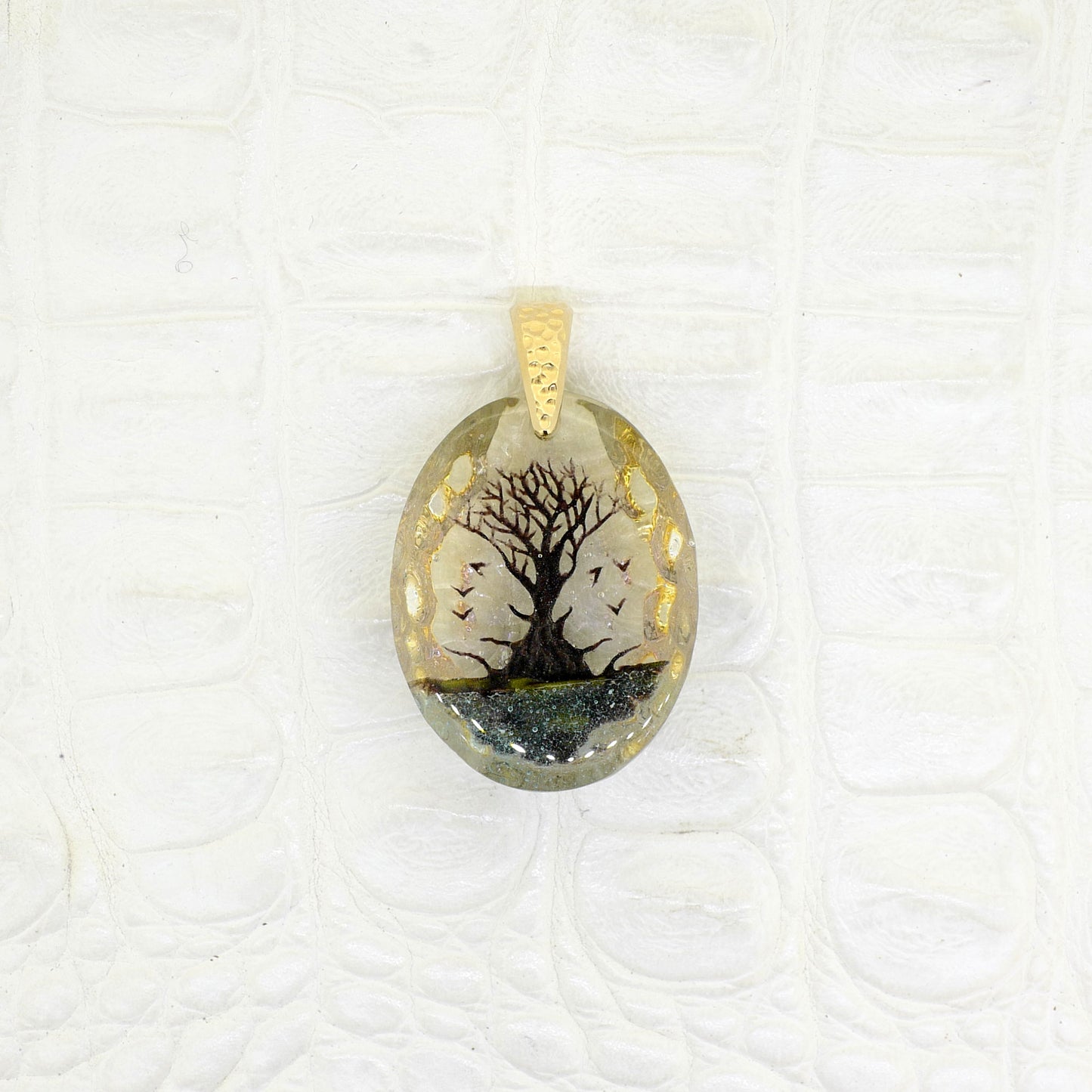 HOLYTREE 09 (The Tree of Compassion)