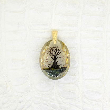 HOLYTREE 09 (The Tree of Compassion)