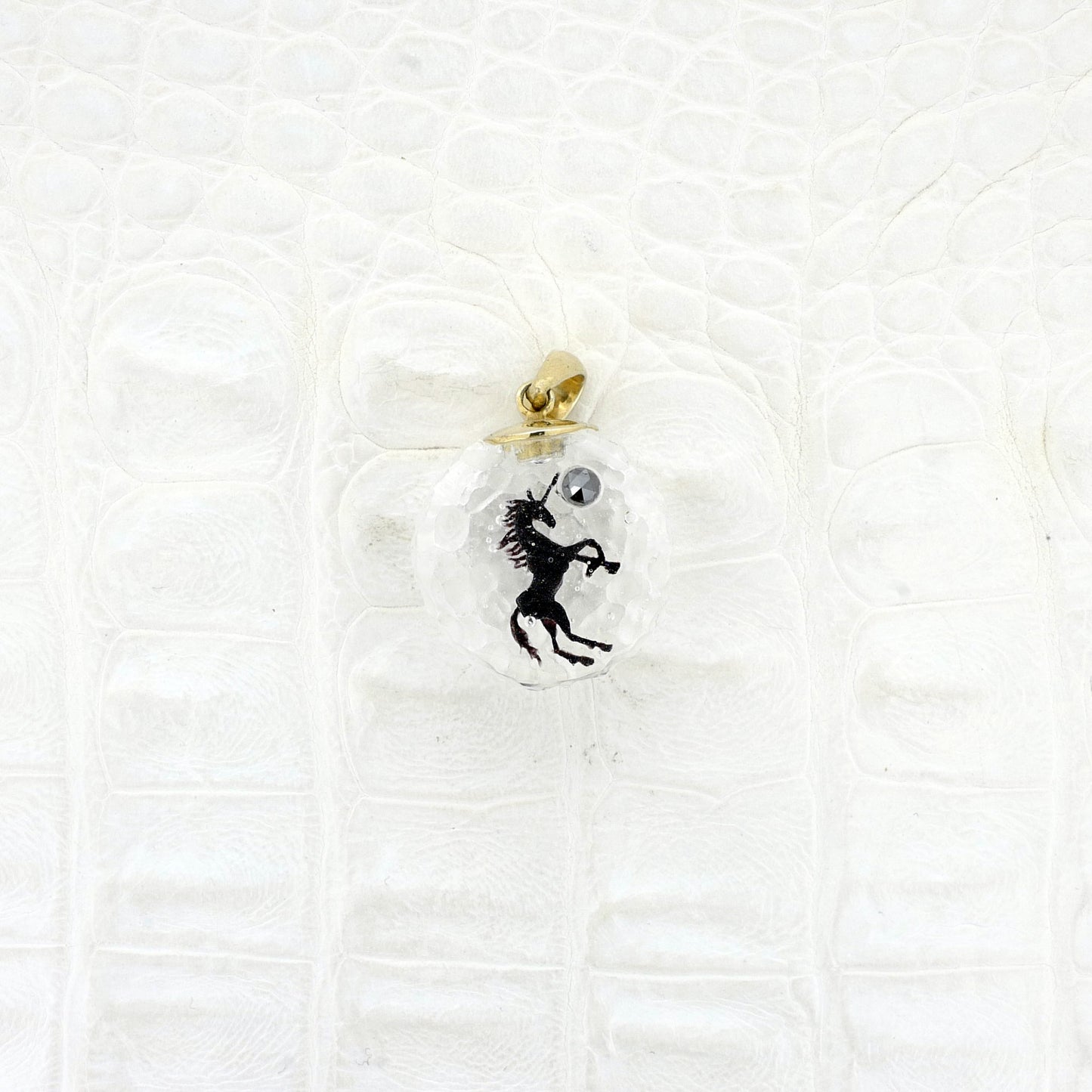 MOON 19 (Unicorn)