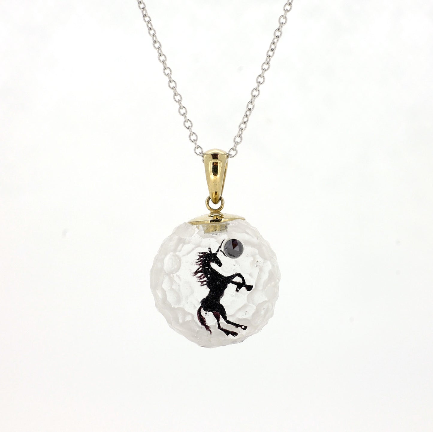 MOON 19 (Unicorn)