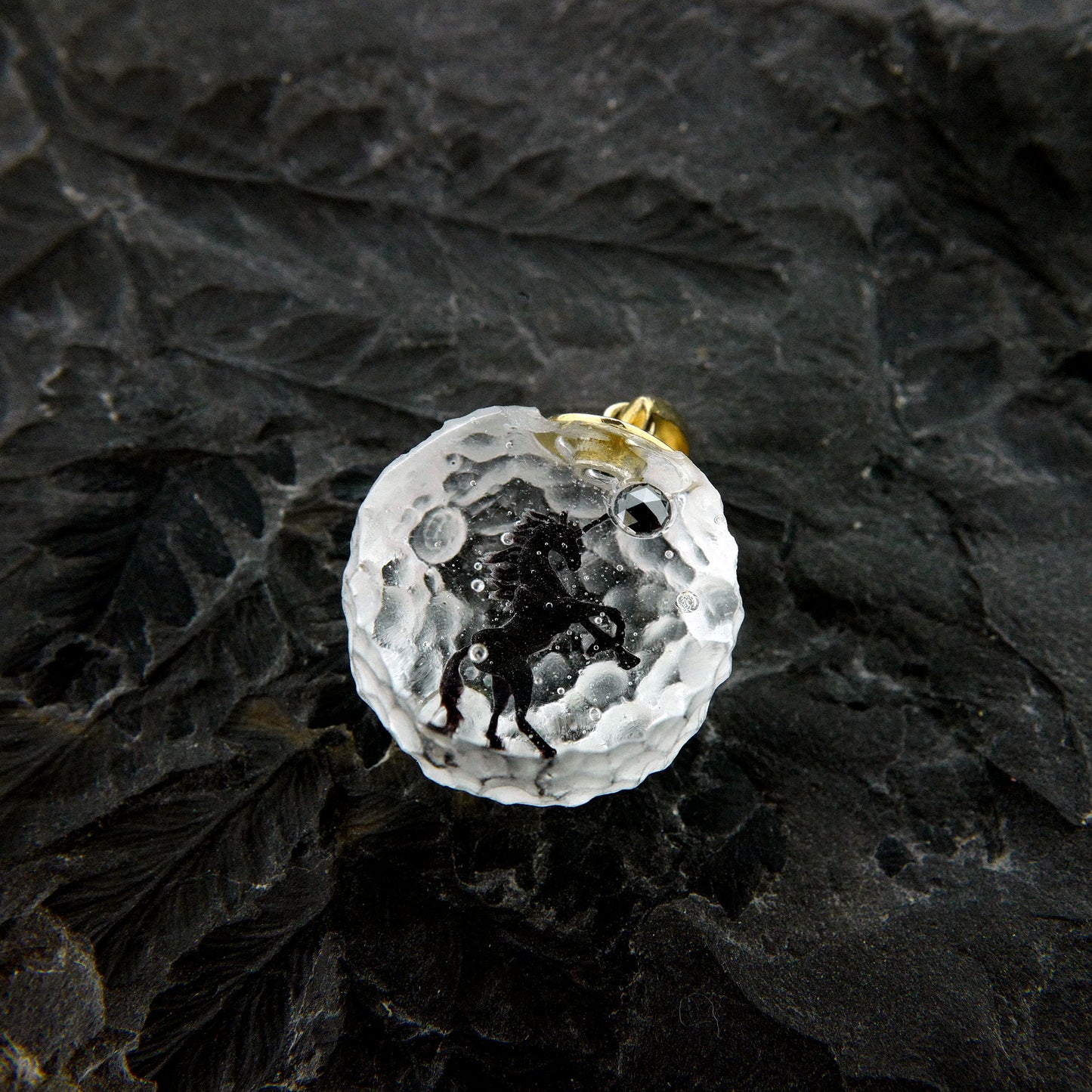 MOON 19 (Unicorn)
