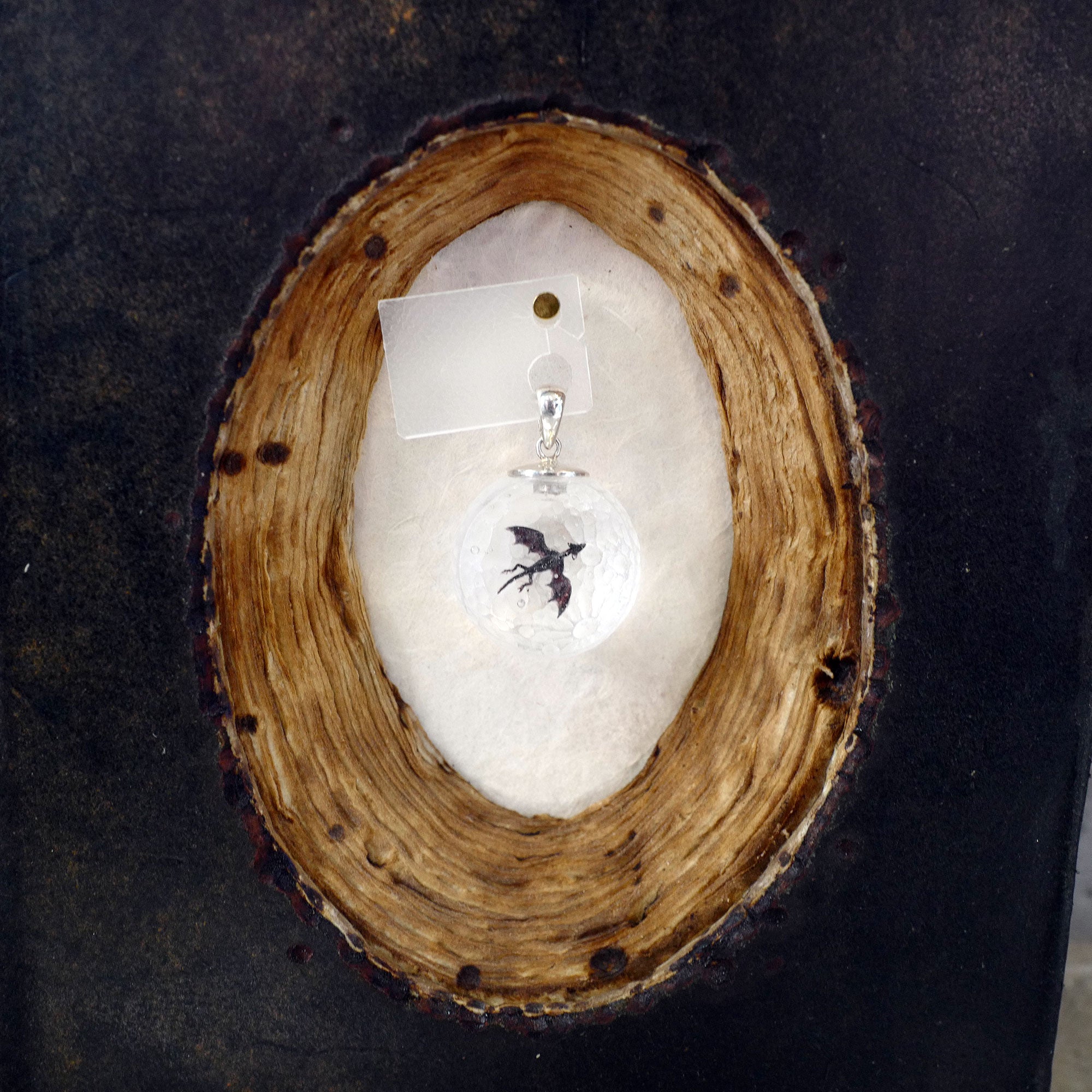 MOON 23（ドラゴン）