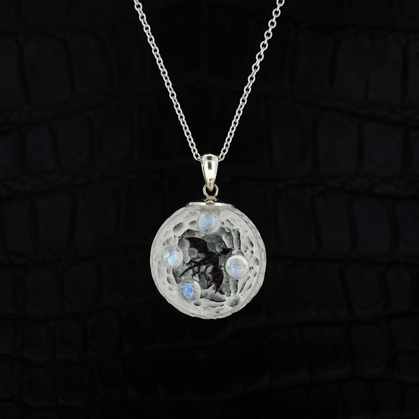 MOON 23 (Dragon)
