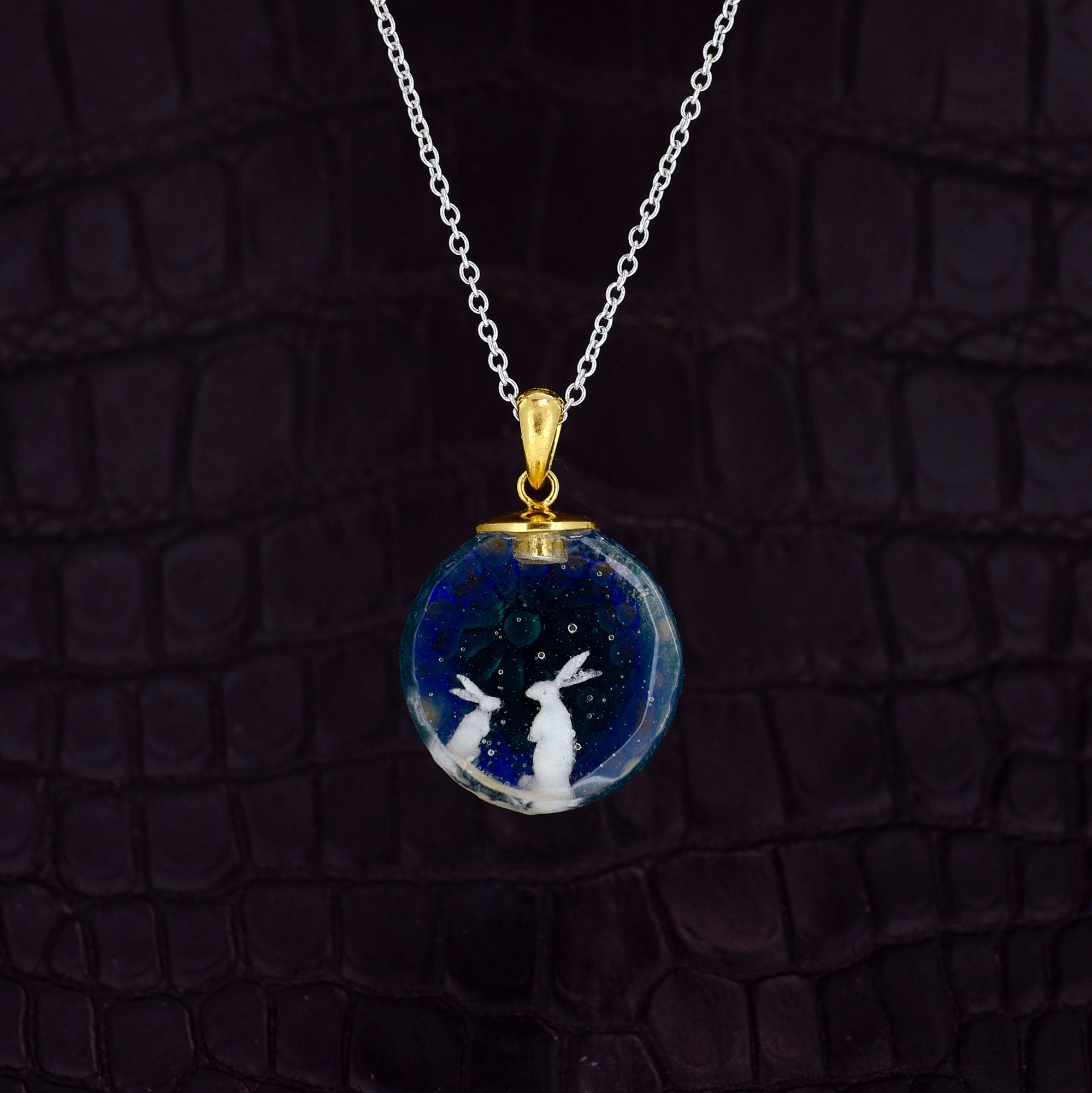 MOON 24（ウサギ）