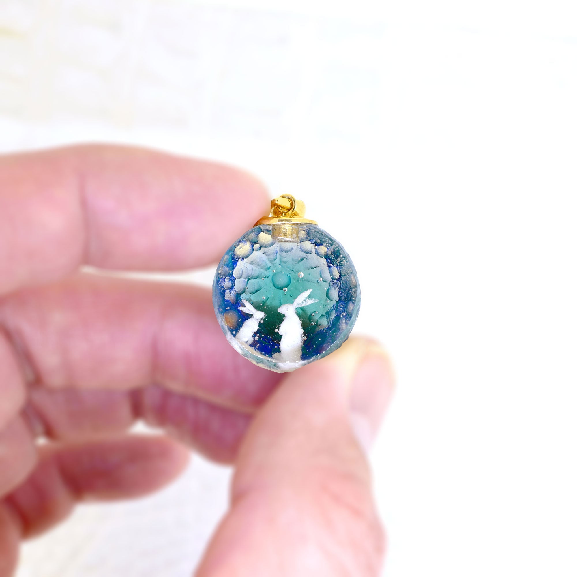 MOON 24（ウサギ）