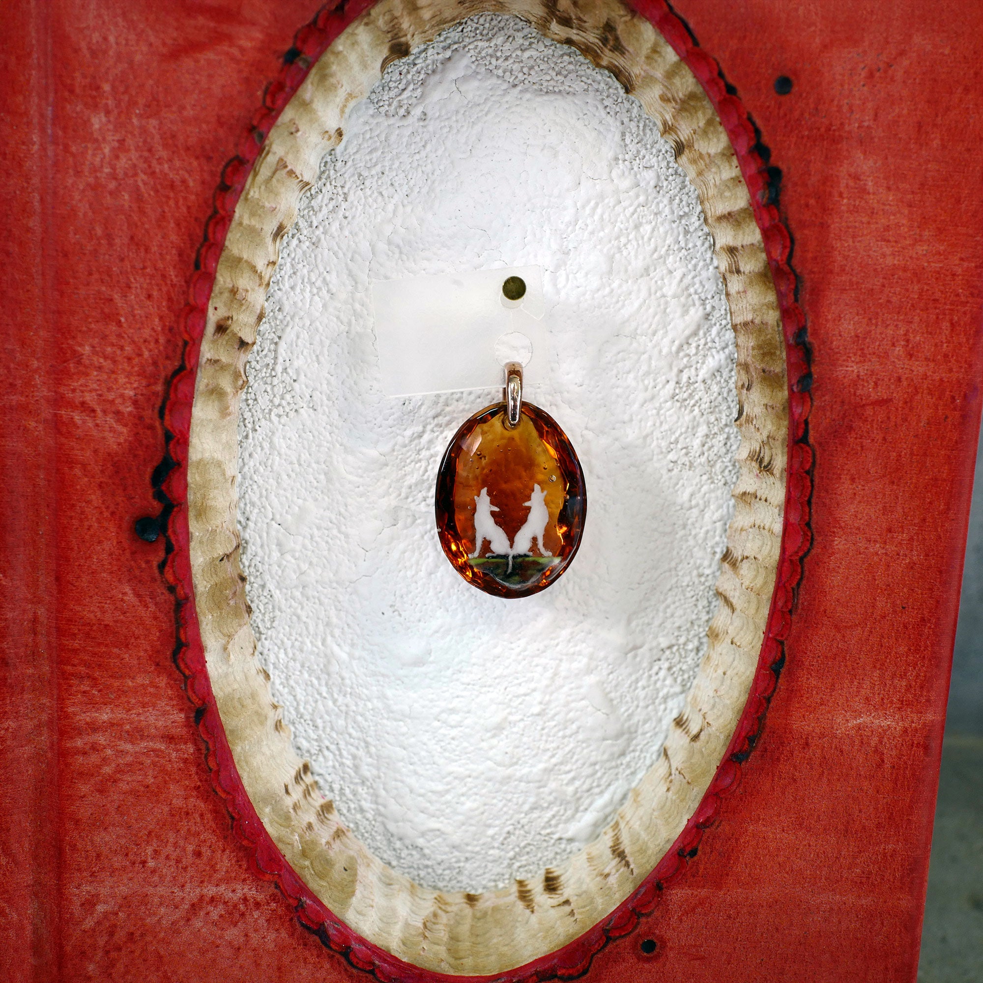 TRUST 01（白狼）