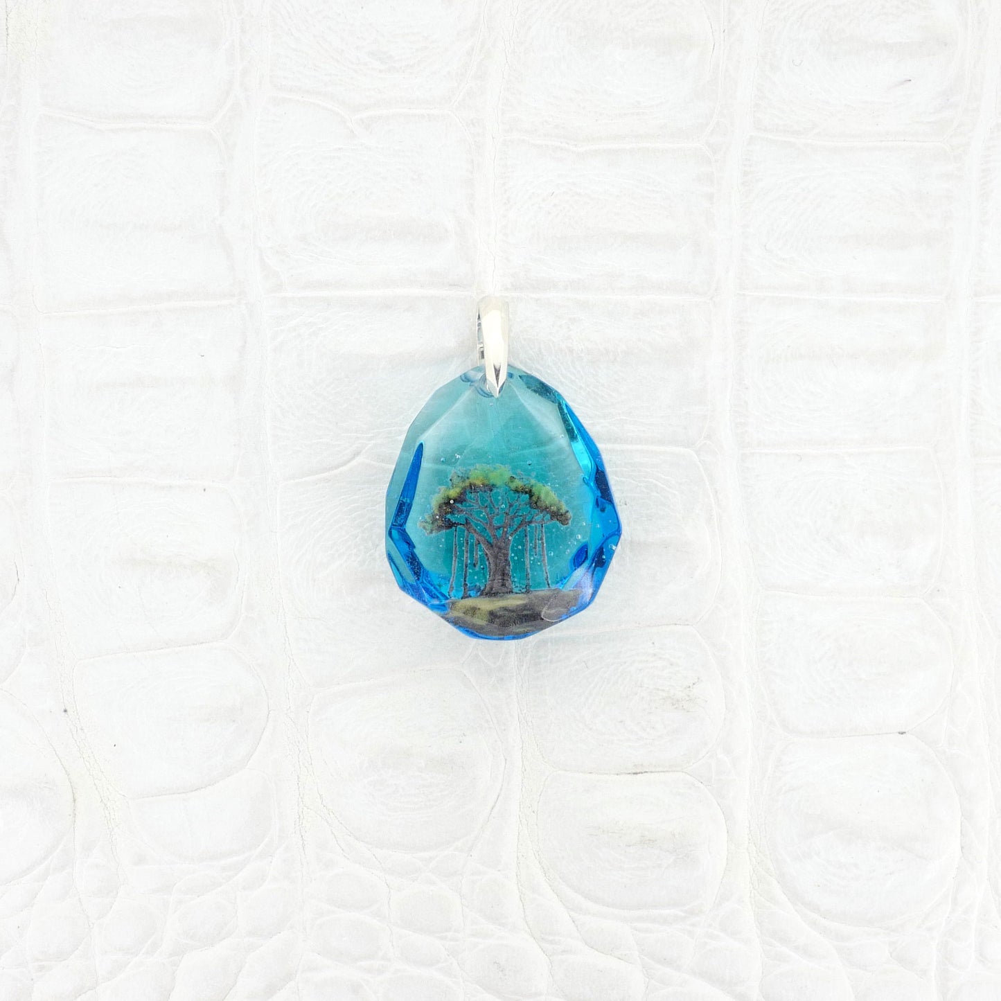 Gajumaru (banyan005)