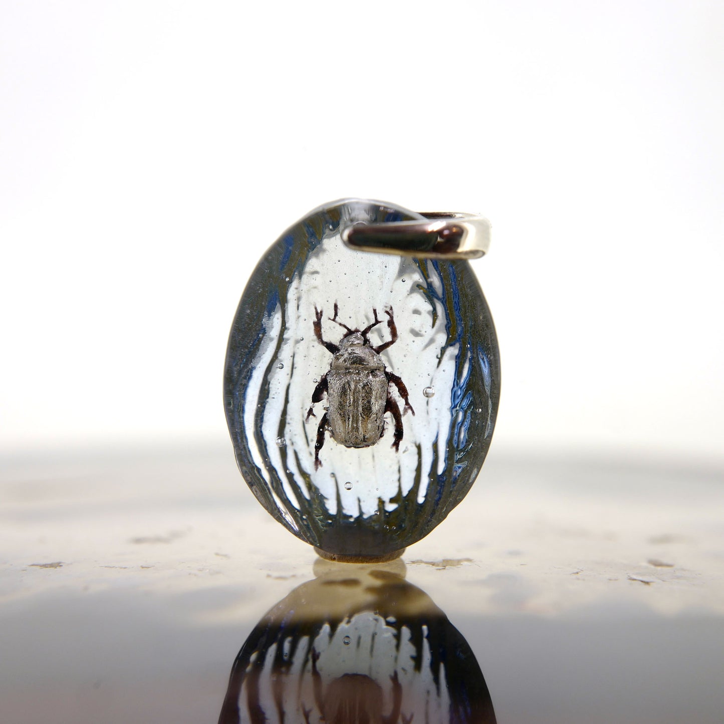 Platinum beetle (beetle016)