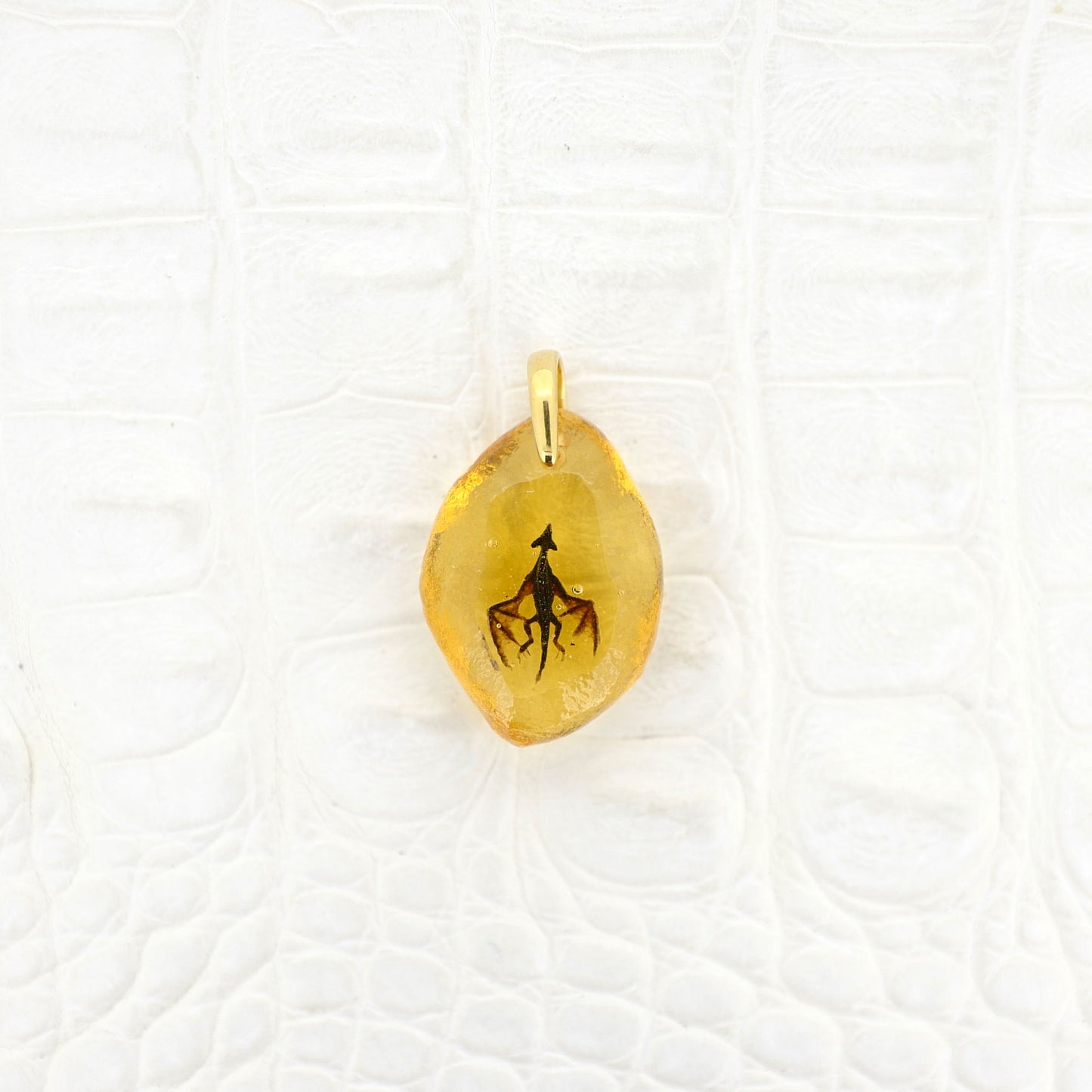 Amber Dragon (dragon161)