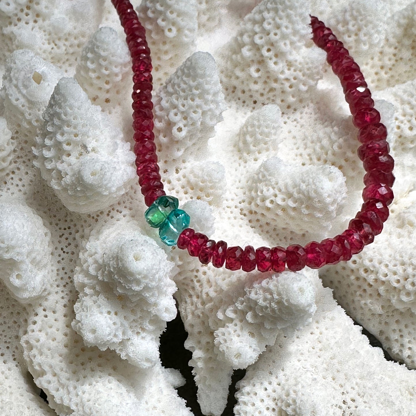 Red Spinel (NC033)