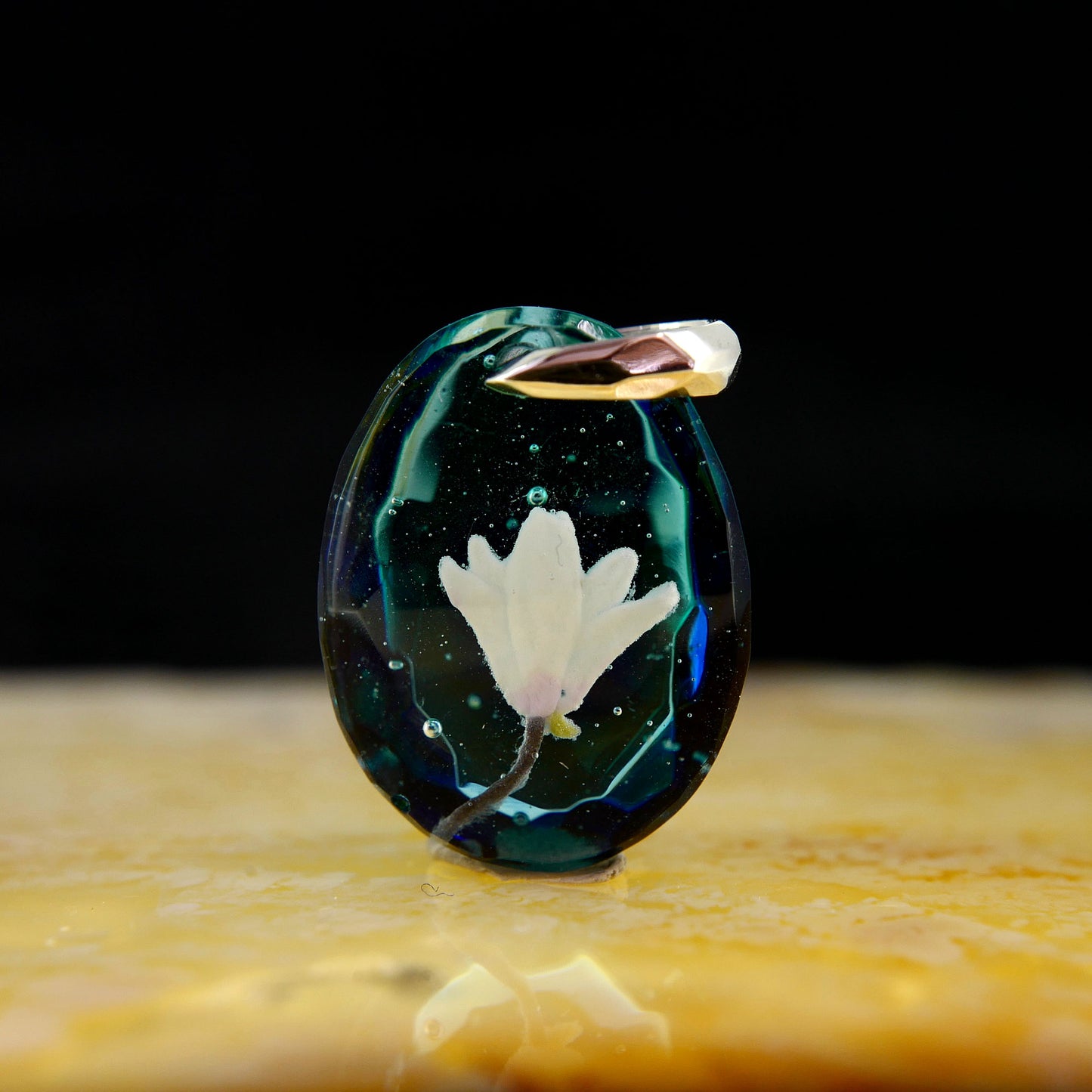Magnolia (magnolia021)